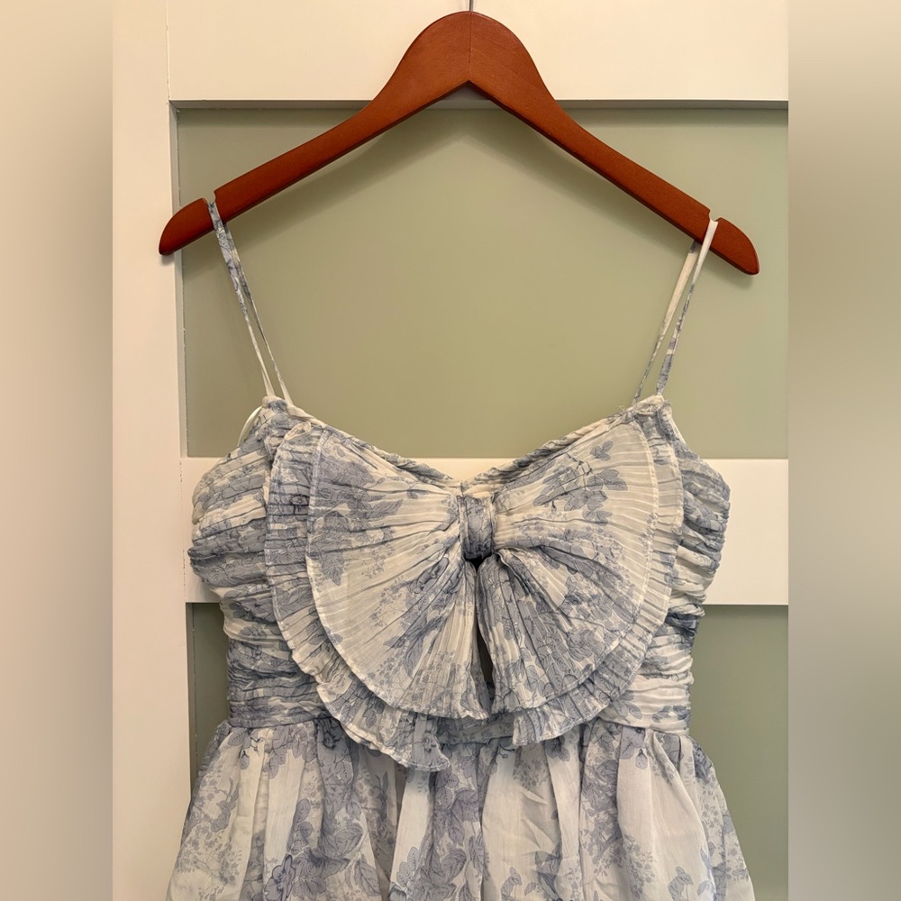 Floral Blue and White Floral Ruffle Midi Dress Size Medium - Picture 2 of 8